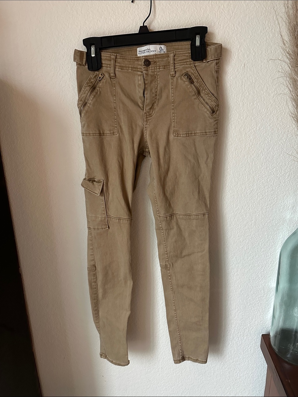 Abercrombie & Fitch Tan Cargo Jeans